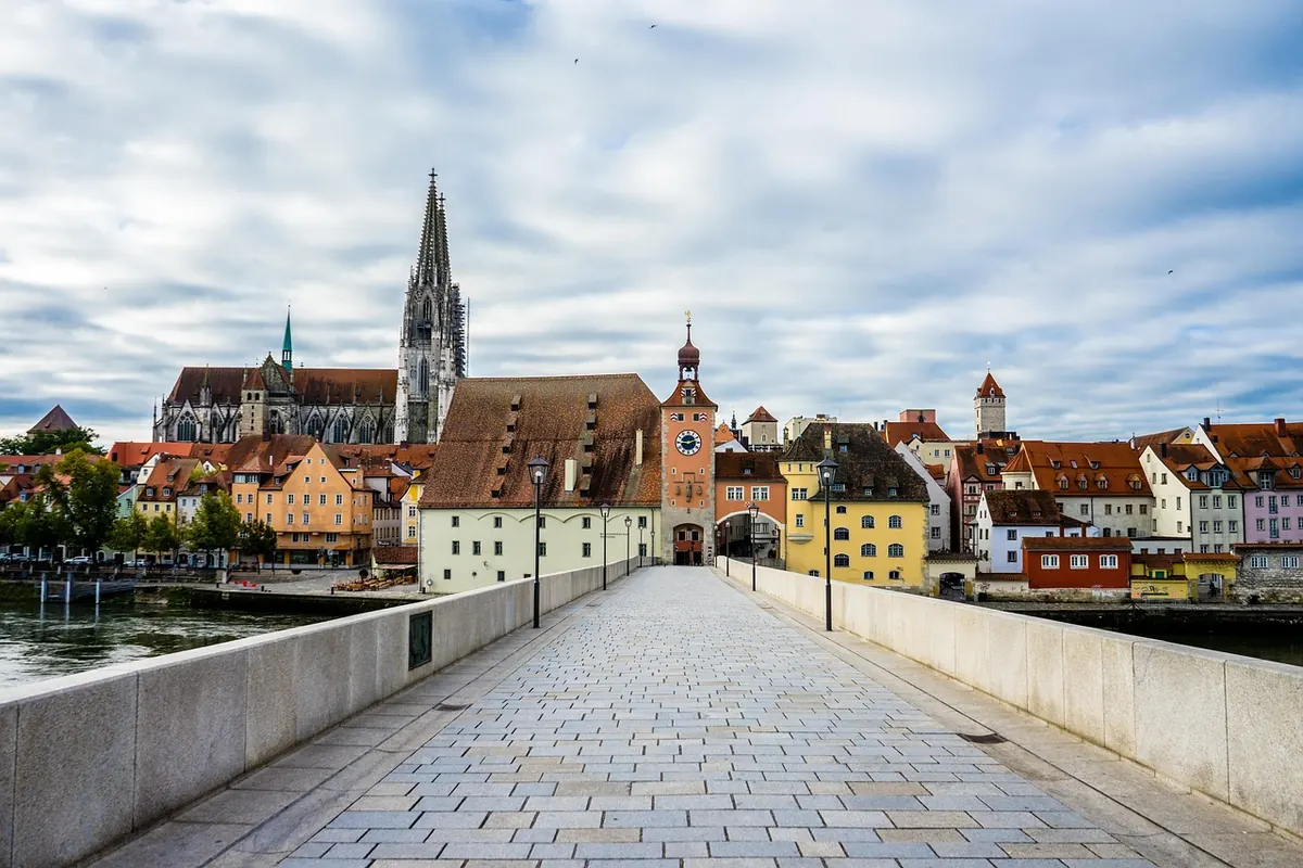 How to Identify a Folly: A 10-Point Checklist for Historic Buildings